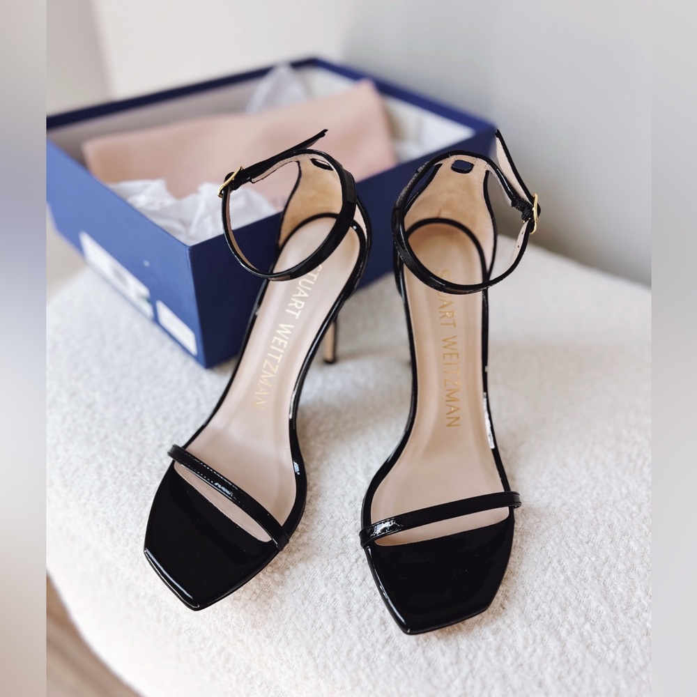 Stuart Weitzman NIB 8b NUDISTSONG Black Patent Ankle-Strap Stiletto Sandals